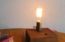 Where are incandescent lamps used?