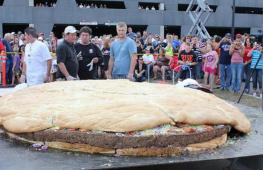 The largest burger in the world